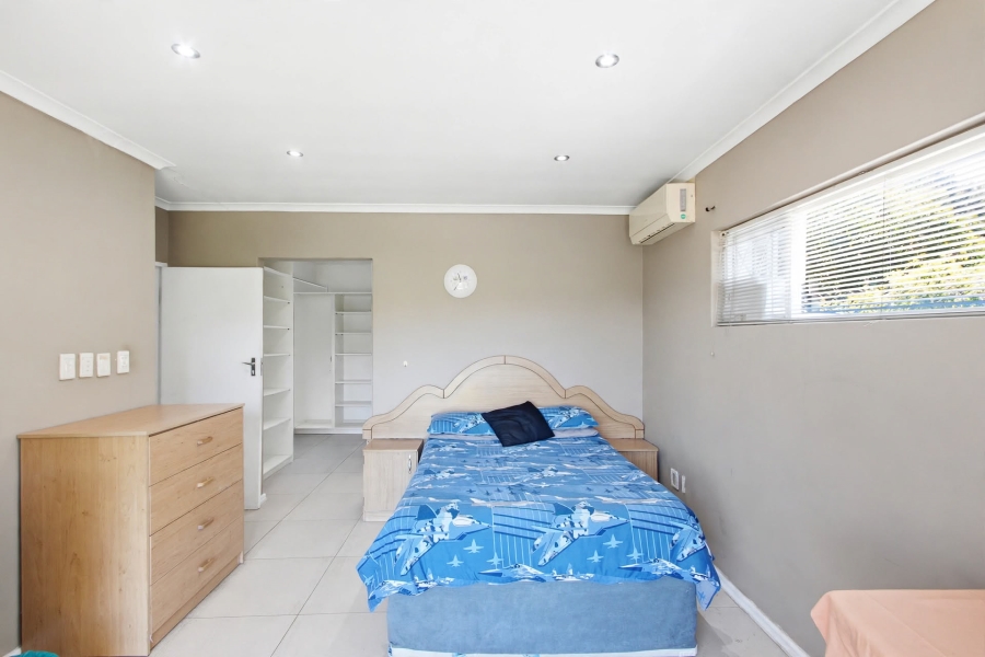 5 Bedroom Property for Sale in Fisher Haven Western Cape